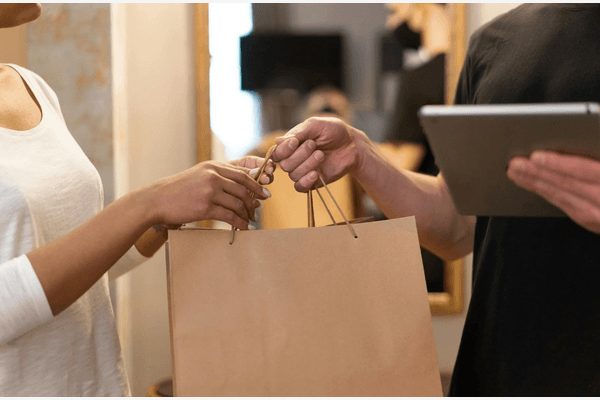 Employee Appreciation Gifts: How to select a great gift - Featured image