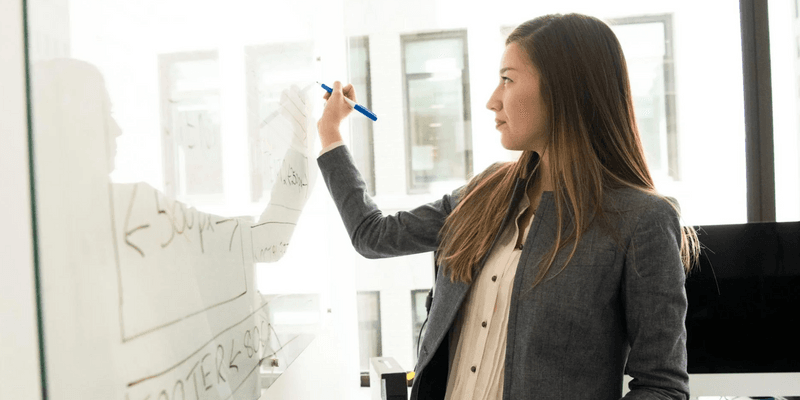 Top HRIS Systems in 2025: Complete Buyer's Guide - Featured image