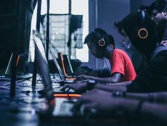 The Ultimate Guide to Contractor Management Software in 2025 - Featured image